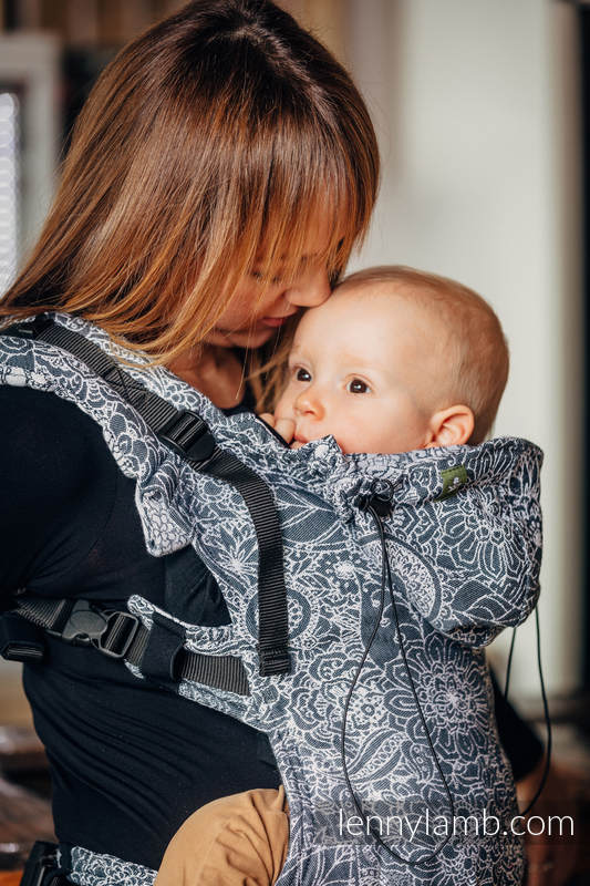 Lenny Lamb – Baby – Wild Wine Grey & White