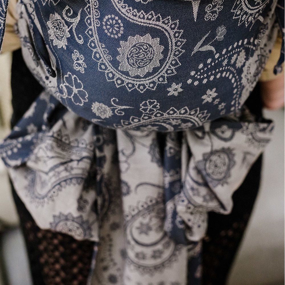 New Size: Fidella FlyTai – Persian Paisley Desert Night