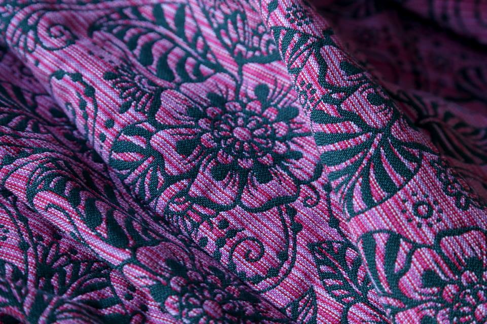 Yaro Ringsjal – Ava Contra Black Pink Random Wool