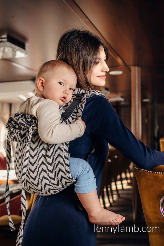 Luxury Lenny Lamb Buckle Onbuhimo – Chain Of Love