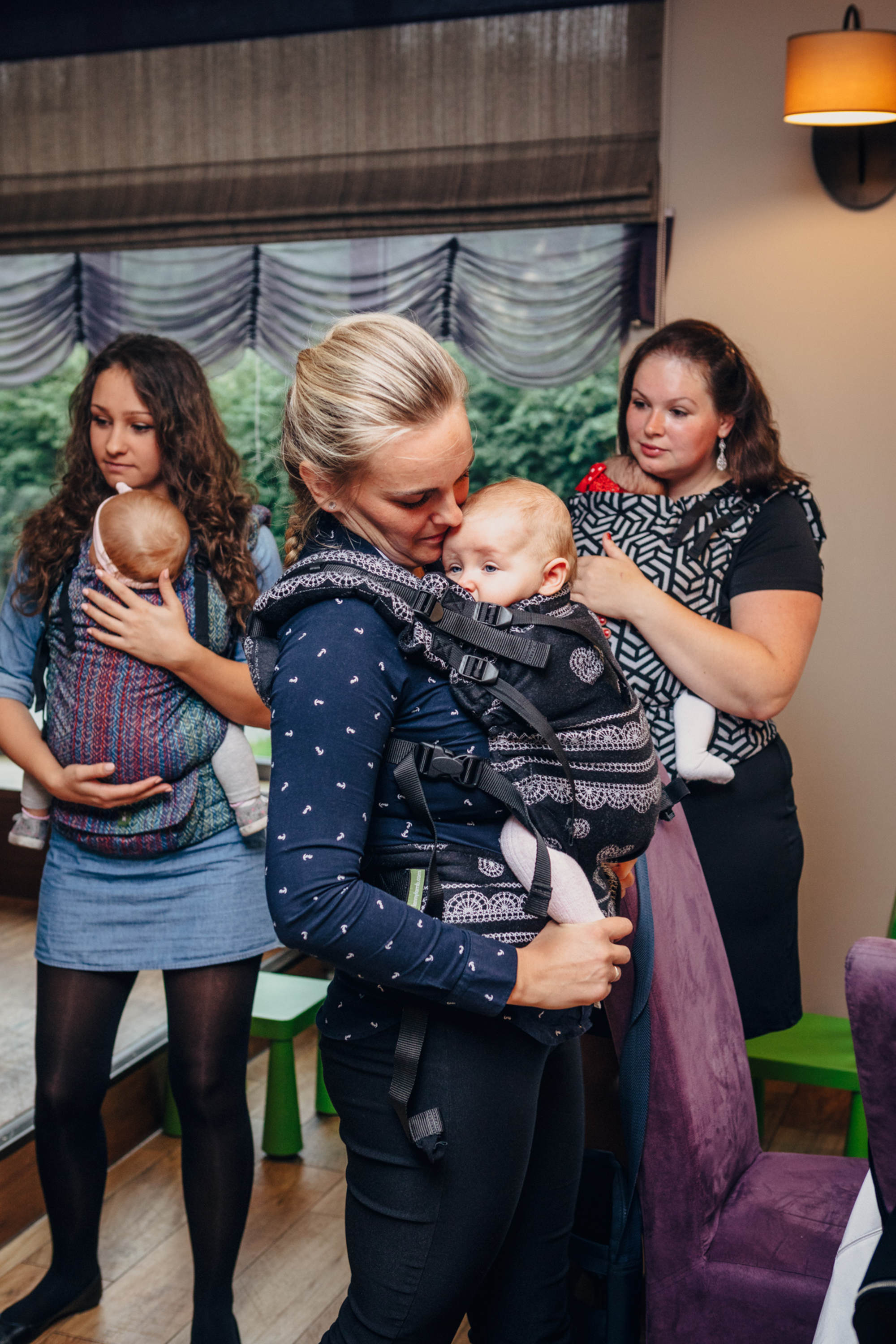 LennyUp Carrier – Glamorous Lace