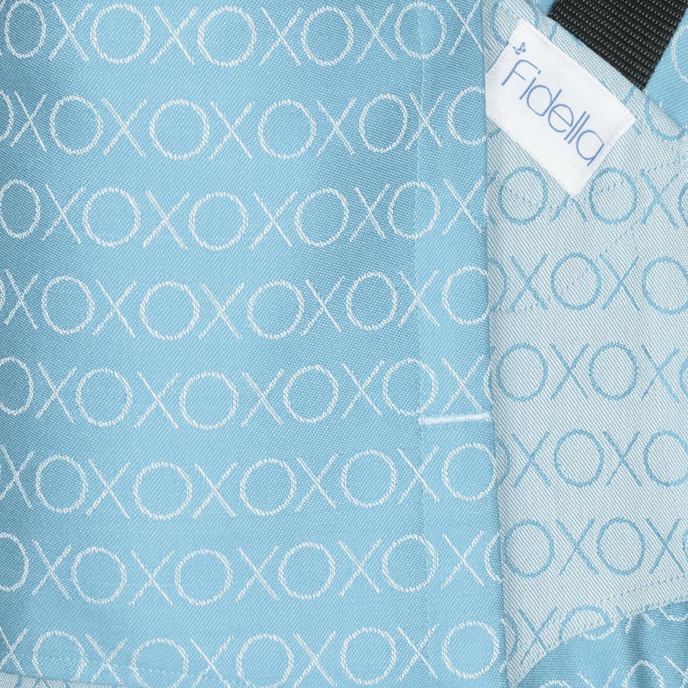 Fidella Onbuhimo V2 – Hugs & Kisses Blue Heaven