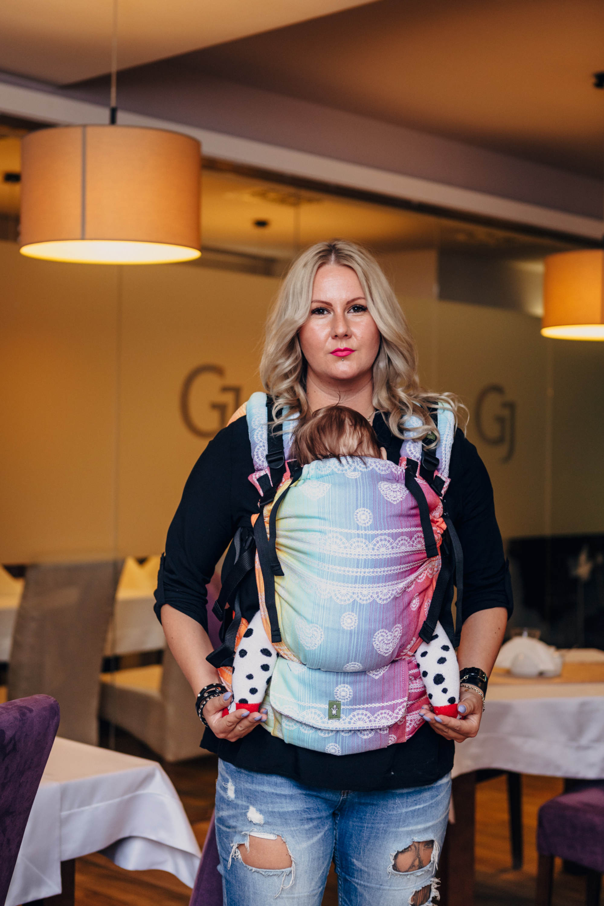 LennyUp Carrier – Rainbow Lace