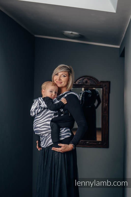 Lenny Lamb – Baby – Zebra Graphite & White