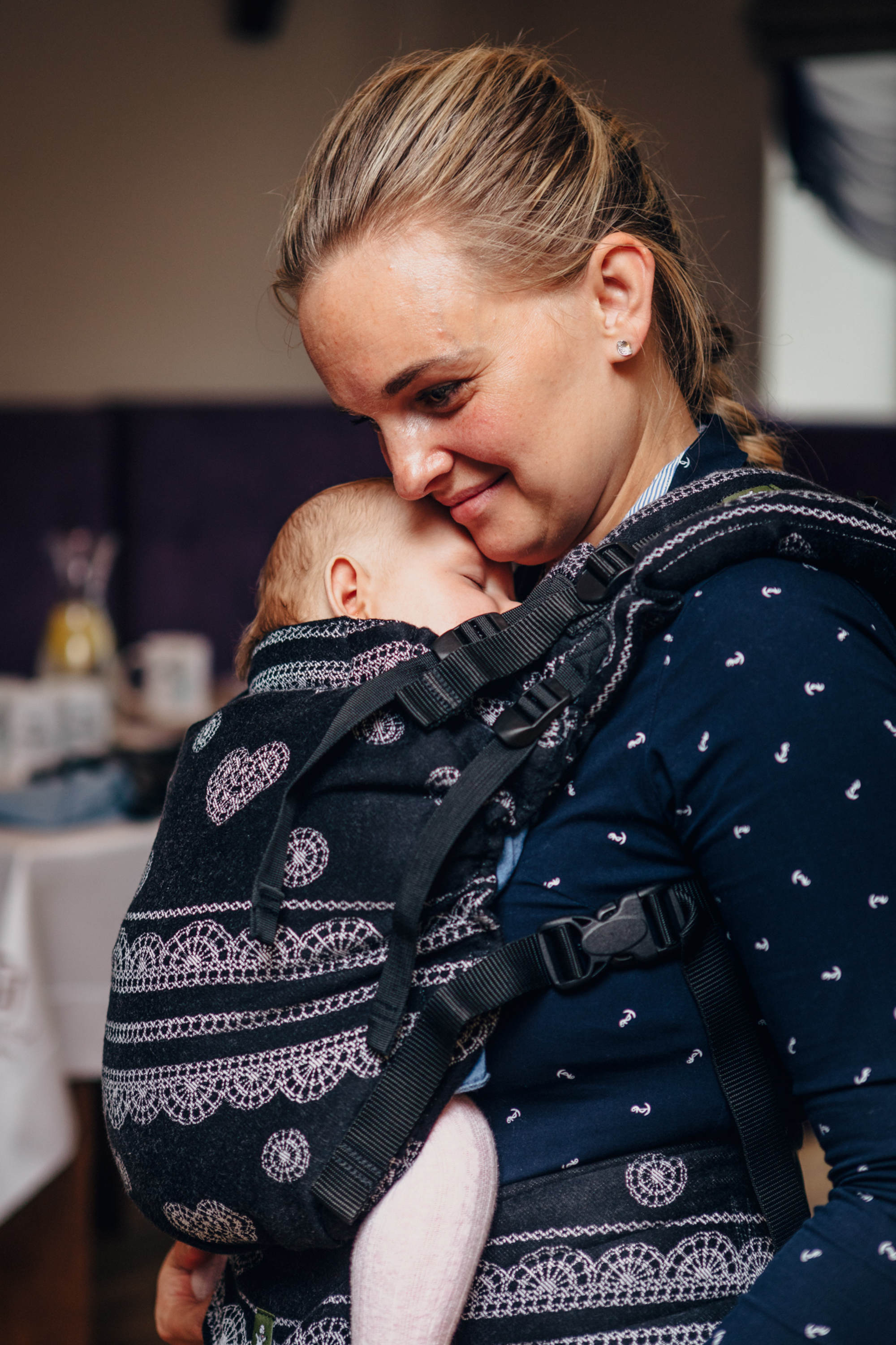 LennyUp Carrier – Glamorous Lace