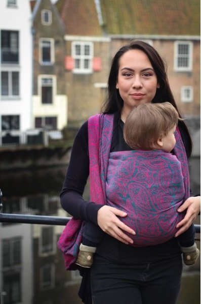 Yaro Ringsjal – Lace Contra Violet Petrol Wool