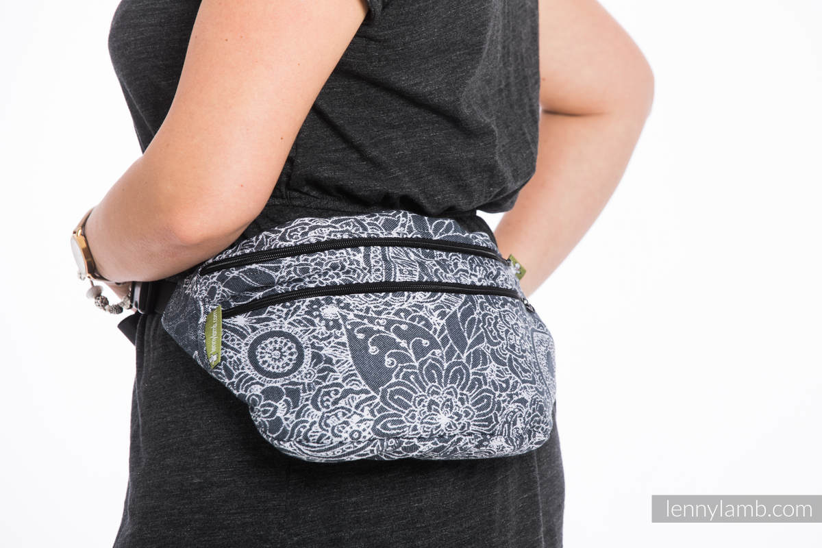 Lenny Lamb Waist Bag – Large – Wild Wine Grey & White