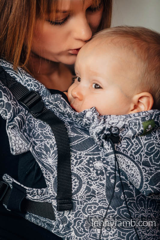 Lenny Lamb – Baby – Wild Wine Grey & White