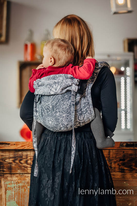 Lenny Lamb Buckle Onbuhimo – Wild Wine Grey & White