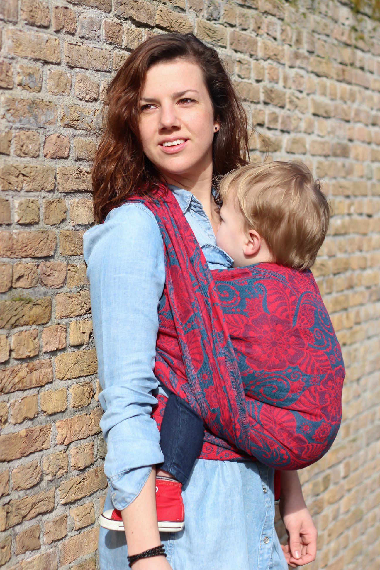 Yaro Ava Ultra Navy Red Bamboo Hemp