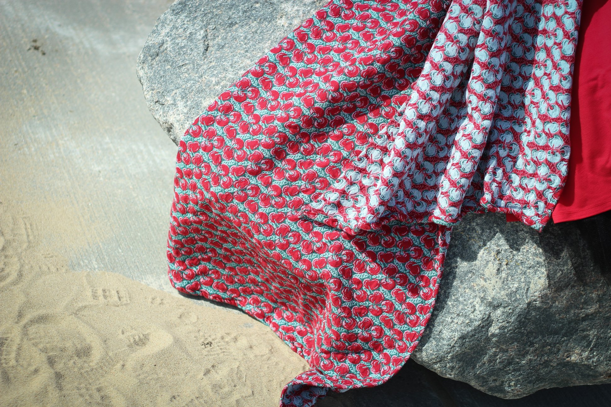 Yaro Cherries Ultra Red Green