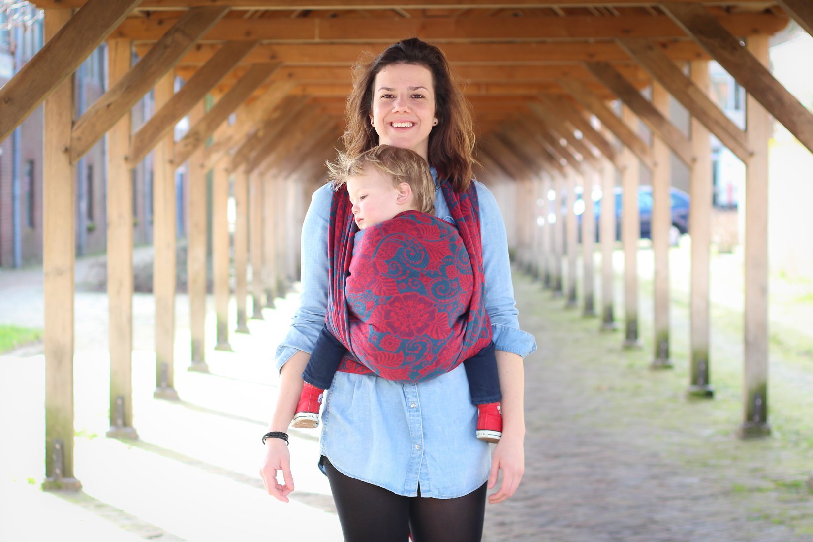 Yaro Ava Ultra Navy Red Bamboo Hemp