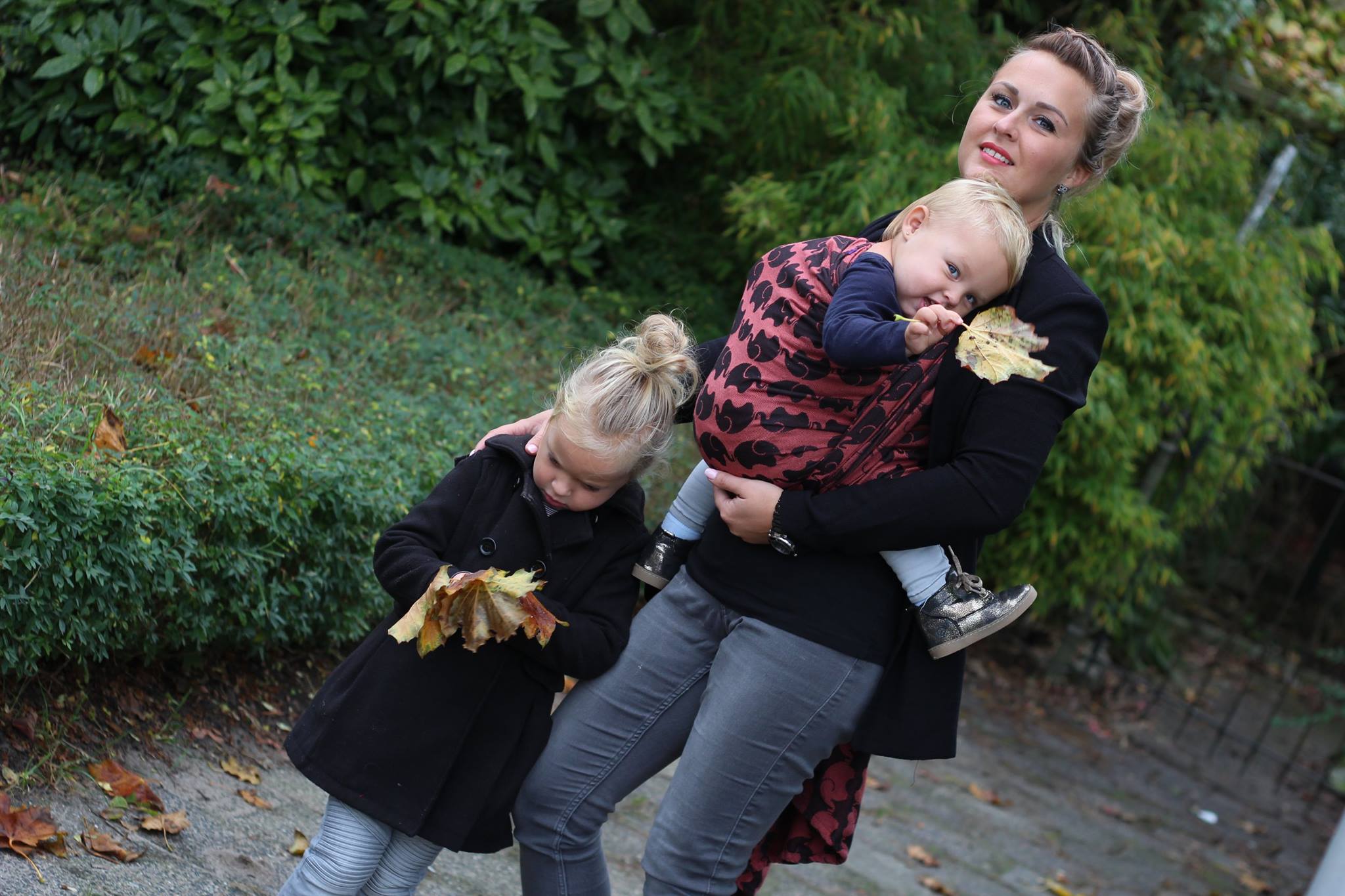 Yaro Elephants Black Corail Repreve Tencel