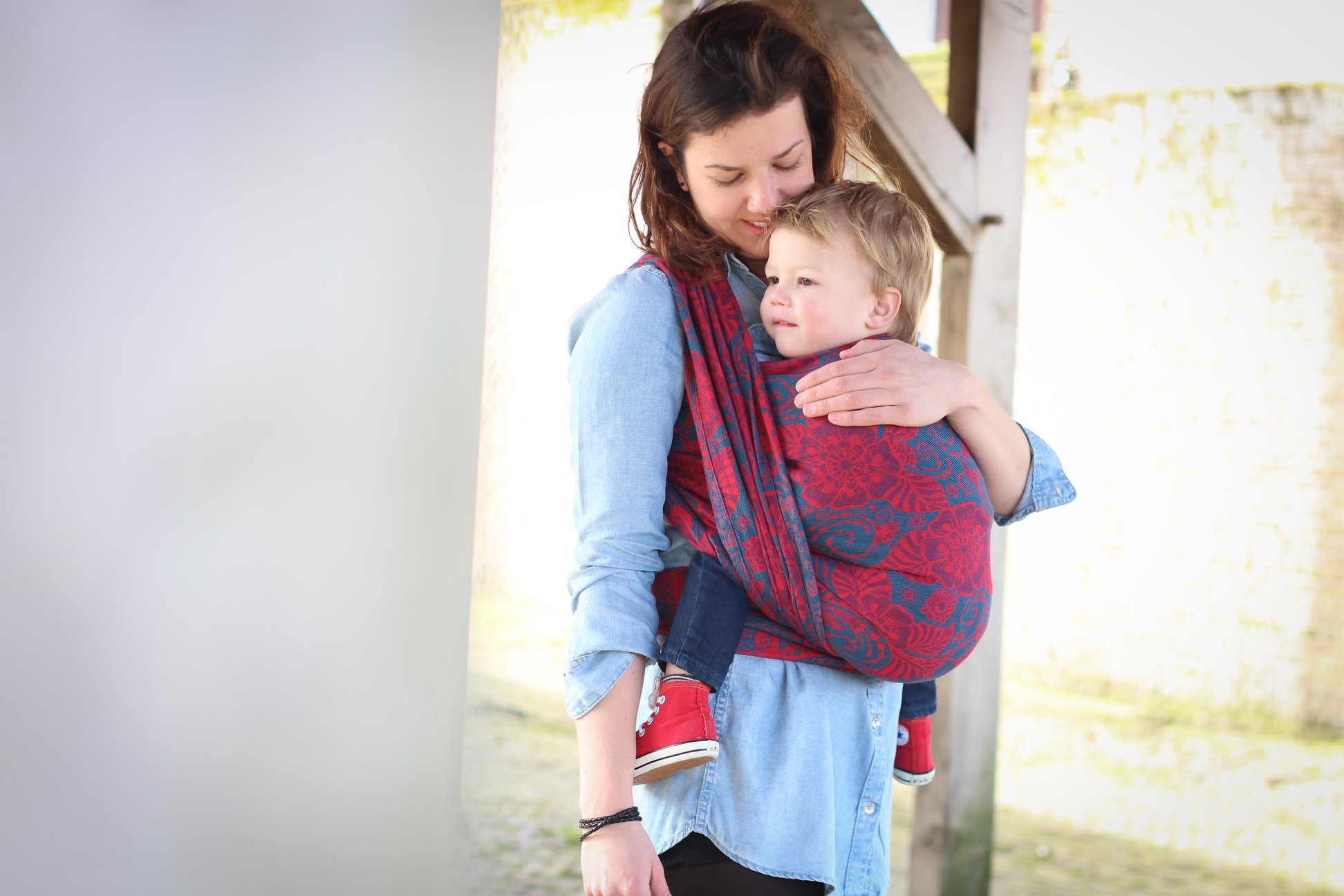 Yaro Ava Ultra Navy Red Bamboo Hemp