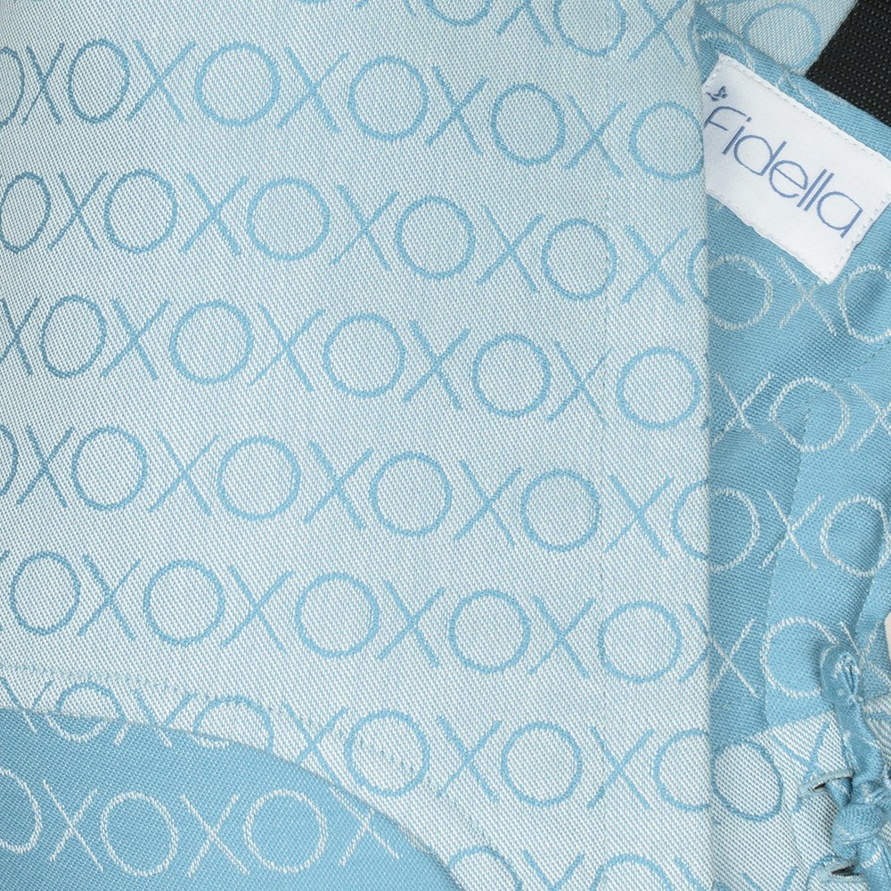 baby-size-fusion-baby-carrier-with-buckles-hugs-and-kisses-blue-heaven_5