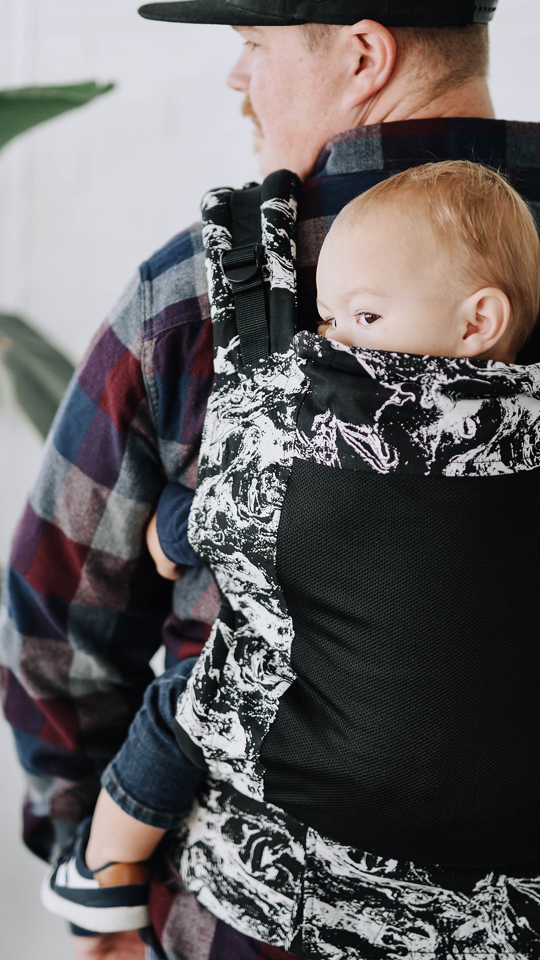 Coast_Marble_Story_Standard_6e83b706-219c-49c3-aeaa-1268a6dd4d96_1024x1024@2x